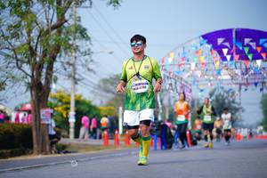 BIB: 04109
                            <button type="button" onclick="openModal(10107289)" class="btn btn-primary btn-sm float-right btn-popup" data-toggle="modal" data-target=".modal-high-quality">
                        <i class="fas fa-shopping-cart"></i> Add to Cart
                    </button>
                                            <button type="button" onclick="isThisMe(10107289, true)" class="btn btn-success btn-sm float-right btn-popup btn-isme hidden" data-toggle="tooltip" data-placement="bottom" title="นี่คือรูปของคุณใช่ไหม คลิกที่นี่เพื่อเอาเข้าอัลบั้ม">
                        <i class="fas fa-plus"></i> Add to album
                    </button>
                    <button type="button" onclick="isThisMe(10107289, false)" class="btn btn-warning btn-sm float-right btn-popup btn-isnotme hidden">
                        <i class="fas fa-ban"></i> Remove from album
                    </button>
